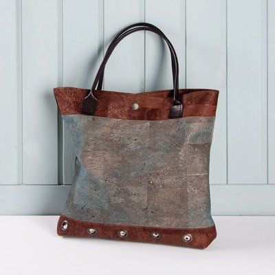 Odoo • une photo avec une légende