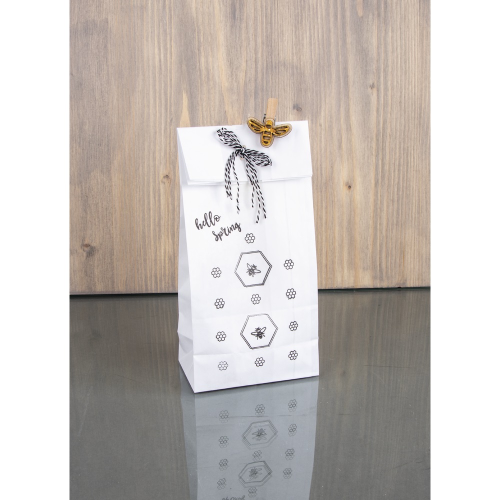 Pince en bois avec abeille