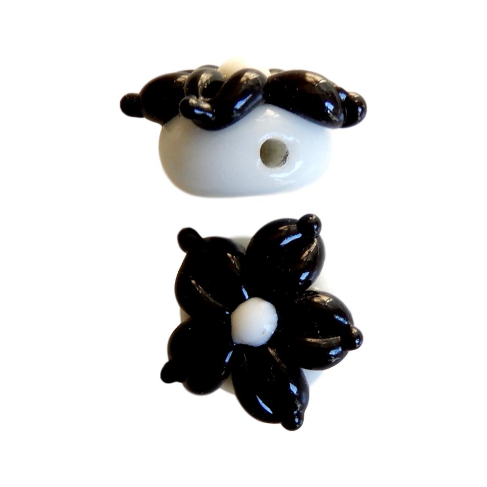 Fleur 16 mm Noir et blanc