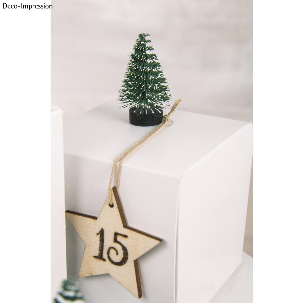 Sapin décoratif enneigé 5 cm
